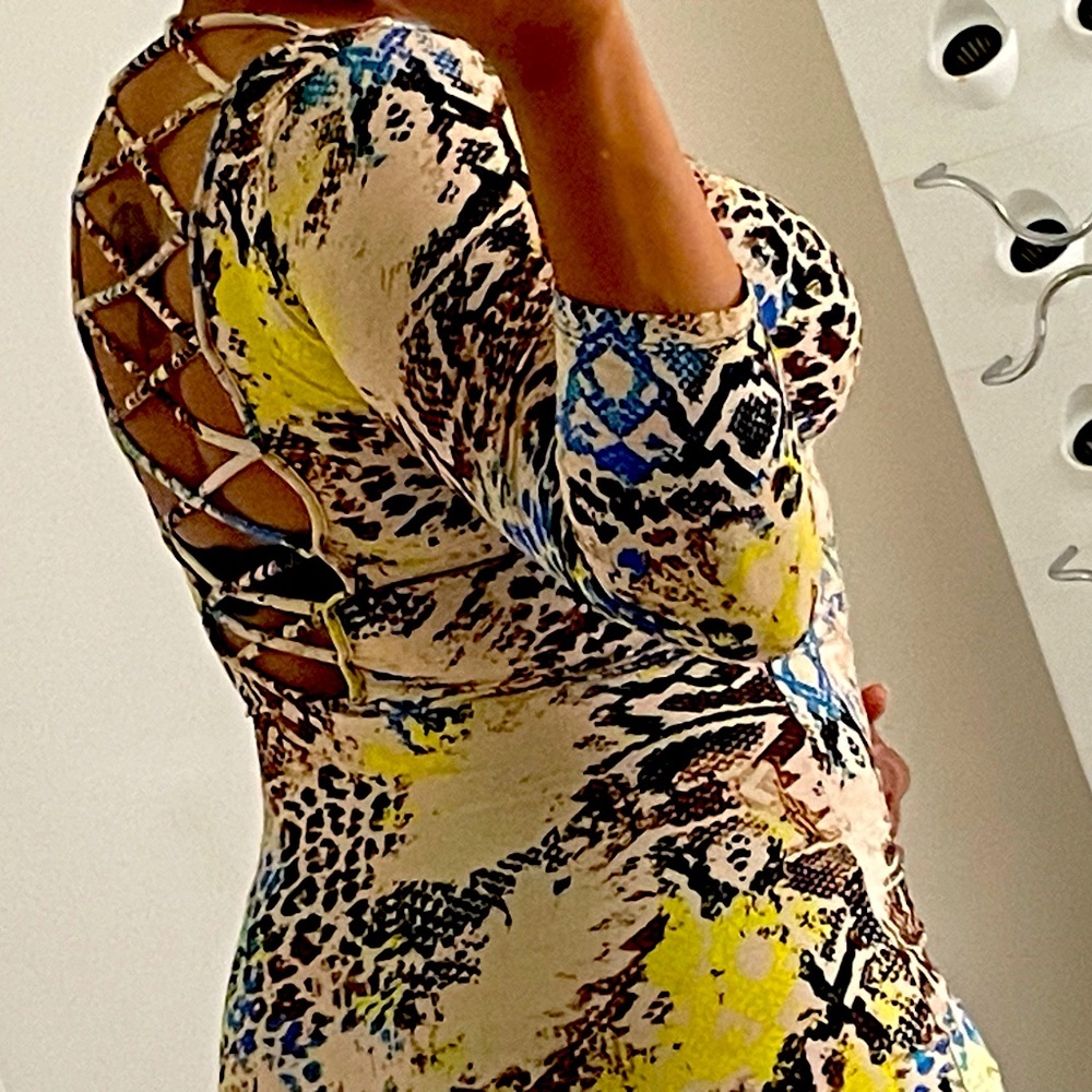 Bebe dress size large snakeskin print